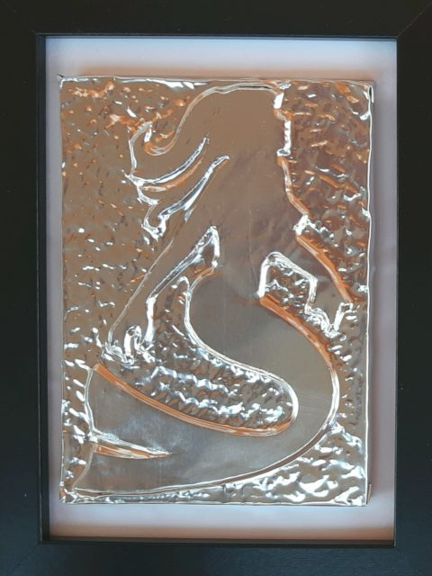 Sirena - alluminio in cornice nera cm 15 x 20