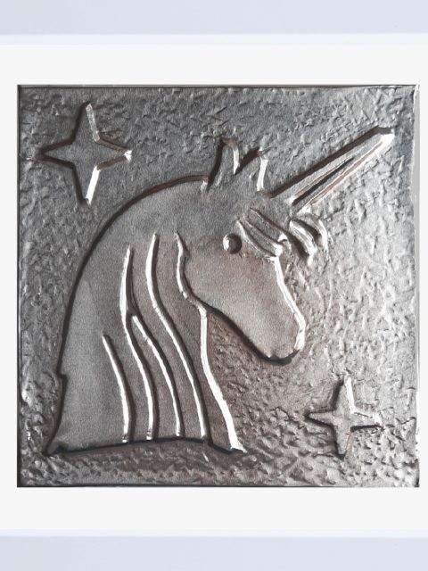 Unicorno - alluminio in cornice bianca cm 25 x 25