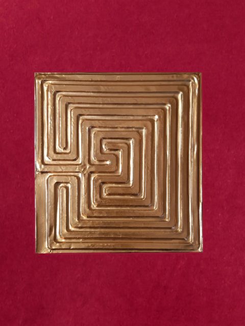 Labirinto di Nama - rame su velluto rosso, cm 40 x 40